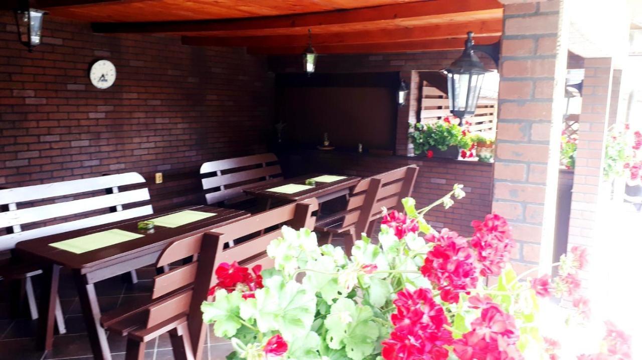 Silva House Hotel Deva Exterior photo